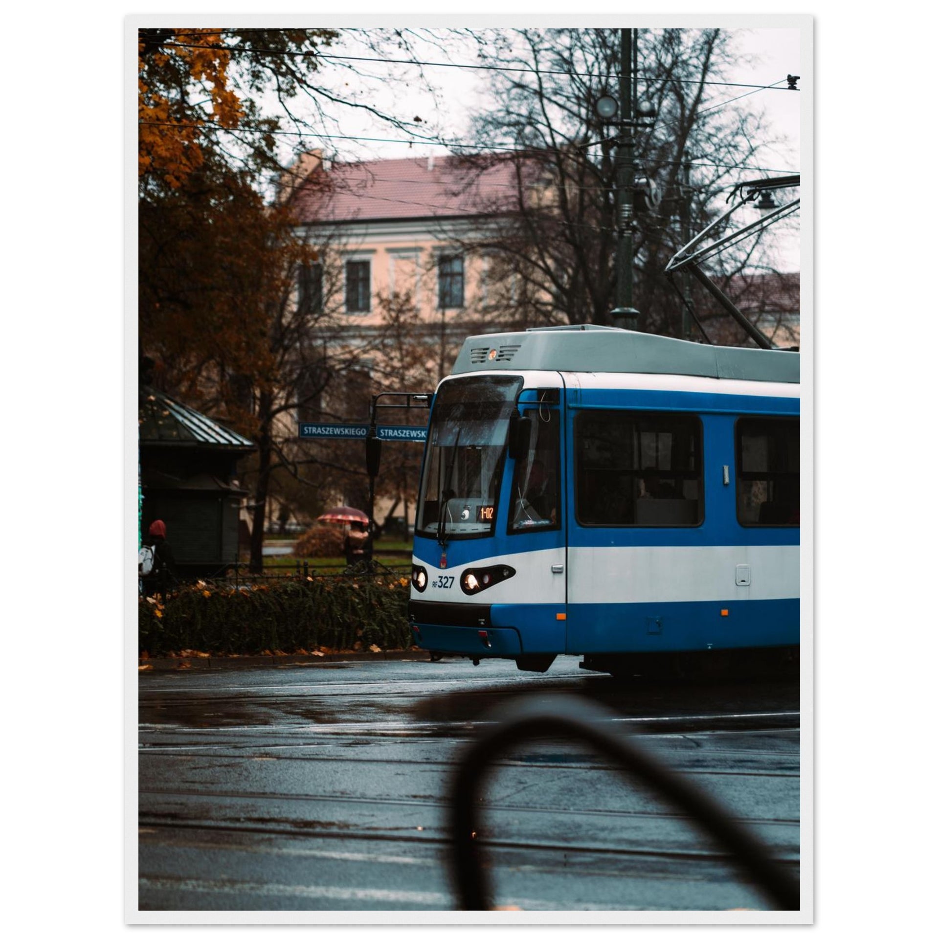 935330e3-aa7f-4a2f-ba3b-18a41d2c4d32